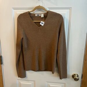 NWT OLD NAVY Wool Blend Women’s V Neck Brown Sweater 50 wool 50 acrylic lg